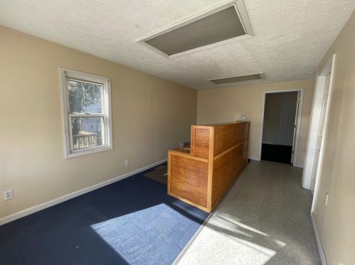 58 Walnut St, Piqua, KY 41064-1103