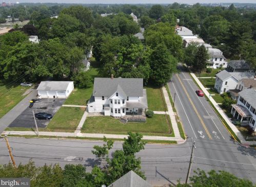304 Governors Ave, Dover DE  19904-3006 exterior