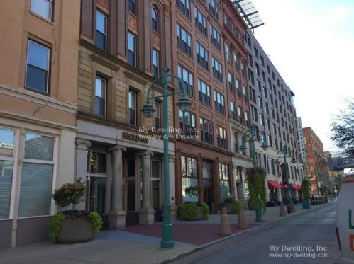 234 Broadway, Milwaukee, WI 53202-5822