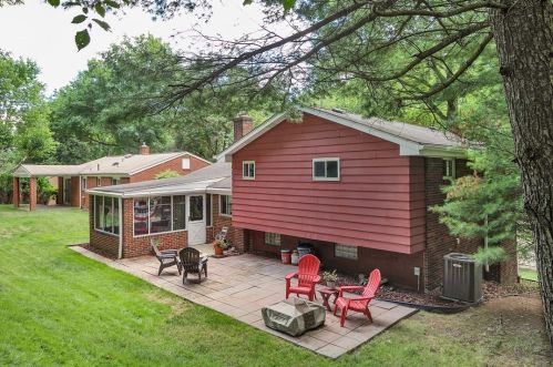492 Atlantic Ave, Pittsburgh, PA 15224-2313