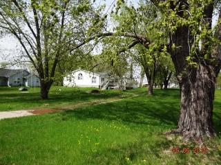 709 University Ave, Albertville, WI 54730-9777