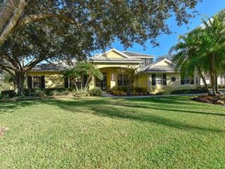 8501 Eagle Preserve Way, Sarasota, FL 34241-8505