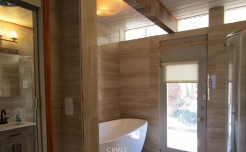 60431 Palm Oasis Ave, Palm Springs CA  92262-1050 exterior
