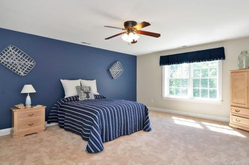 109 Peria Dr, Rocky Hill CT  06067-1741 exterior