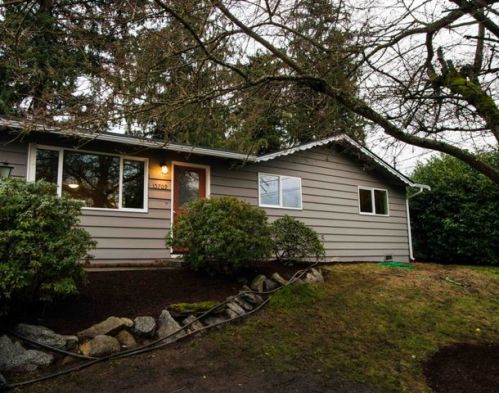 15709 18th Ave, Lynnwood, WA 98087-8707