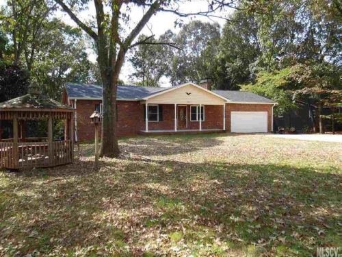 4867 Swinging Bridge Rd, Conover NC  28613-8429 exterior