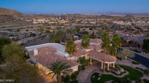 15645 7 St, Phoenix AZ 85014-4142 exterior