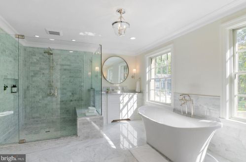 577 Jobel Dr, Tavistock NJ  08033-1034 exterior