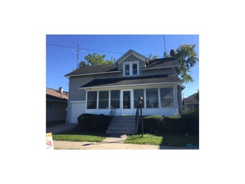 106 Smith St, Hicksville, OH 43526-1111