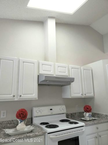 3830 Jupiter Blvd, Melbourne FL  32909-3872 exterior