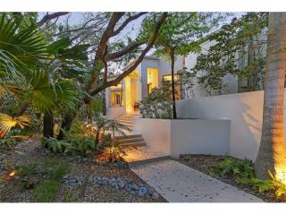 7259 Turnstone Rd, Sarasota, FL 34242-2650