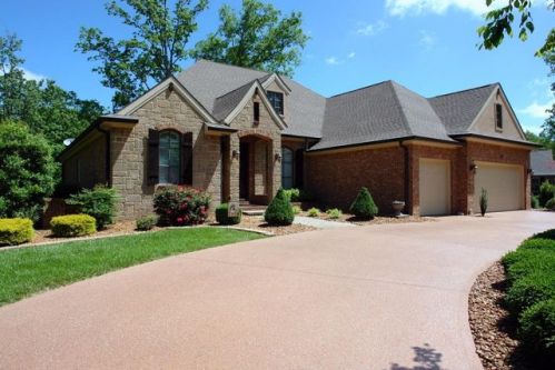263 Forest Hill Dr, Crossville, TN 38558-2816