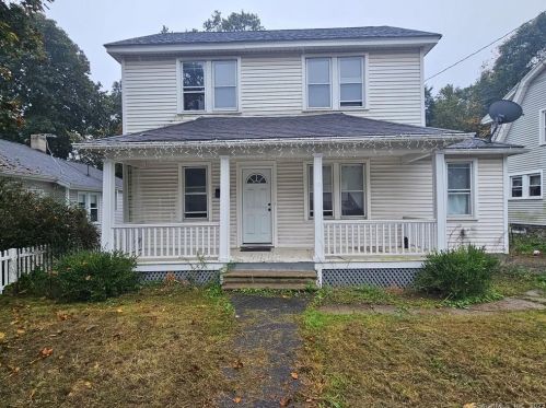 12 Courtland Ave, Waterbury, CT 06705-2410