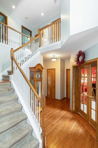 2960 Wynridge Dr, Darbydale OH  43123-8705 exterior