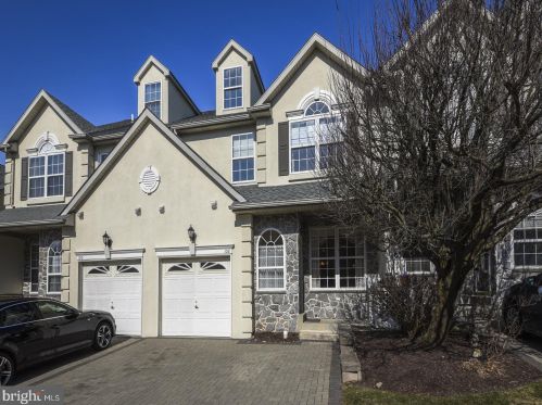 108 Meadow View Ln, Lansdale, PA 19446-5900