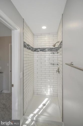 10511 Holleybrooke Dr, Spotsylvania VA  22553-1635 exterior