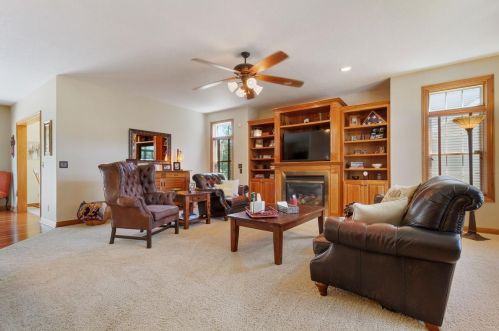 4020 103rd Ave, Minneapolis, MN 55443-1998