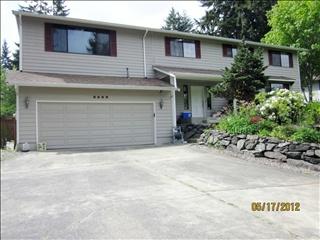 2302 33rd Ave, Puyallup, WA 98374-4127