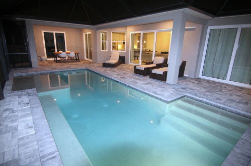 1160 Orange Ave, Nokomis FL  34275-2237 exterior