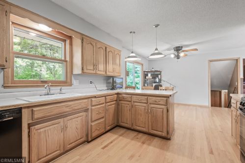 6040 Inwood Ct, Stillwater MN  55082-8314 exterior