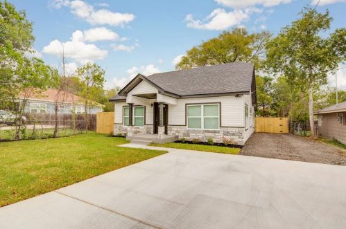 1010 27th St, Bryan, TX 77803-4896