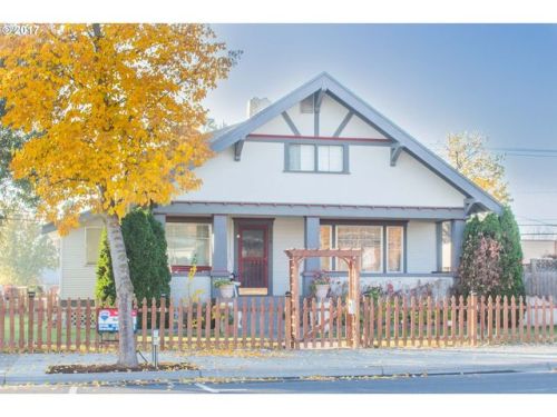 348 Main St, Hermiston, OR 97838-1842