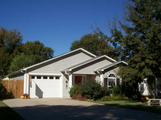 1104 Wood St, Farelly Lake, AR 72160-5432