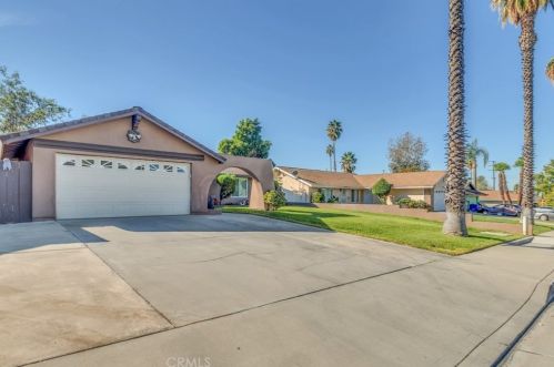 1020 Massachusetts Ave, Riverside, CA 92507-2829