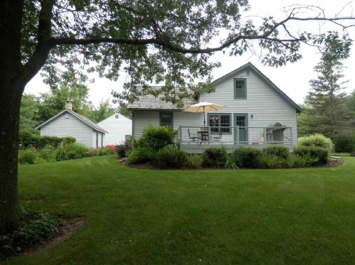 11081 Elder Rd, Tomah WI  54660-8030 exterior