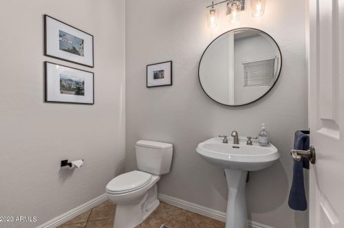 463 Phelps St, Gilbert AZ 85295-2127 exterior