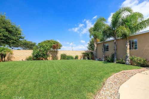 17404 Falda Ave, Torrance, CA 90504-3423