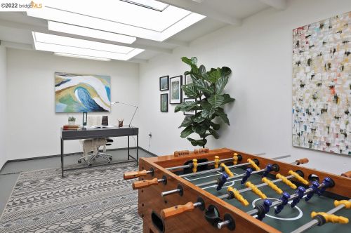 4215 Glen Ave, Oakland CA  94611-4349 exterior