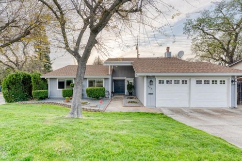 5641 Southgrove Dr, Citrus Heights, CA 95610-7443