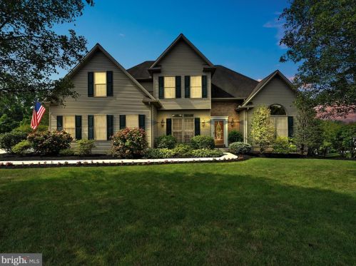57 Summer Dr, Siddonsburg, PA 17019-9545