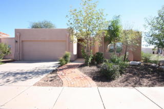 5587 Wembly Rd, Tucson, AZ 85746-3940