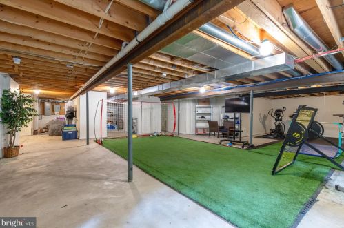 300 Williamson Way, Downingtown PA  19335-1587 exterior