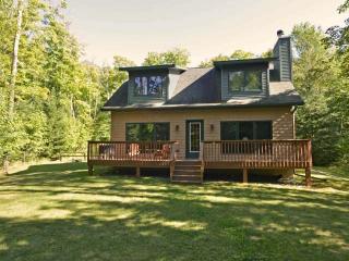 1054 Nicolet Shores Ln, Phelps, WI 54554