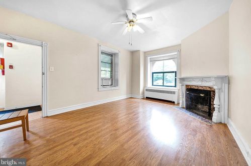 7814 Ardleigh St, Philadelphia PA 19118-4402 exterior