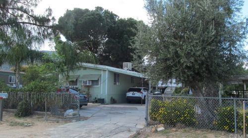 33107 Marvella Ln, Lake Elsinore, CA 92530-6435
