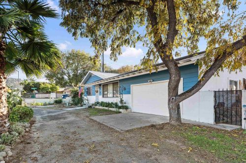 8748 Los Coches Rd, Lakeside CA  92040-5151 exterior