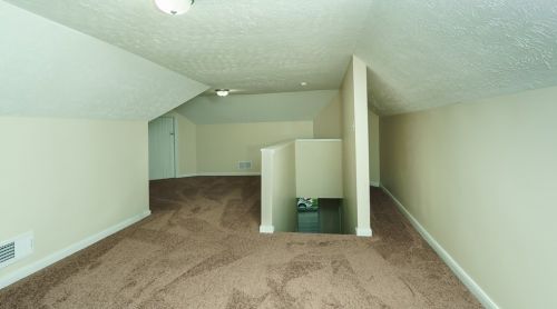 212 4th St, Mc Donald PA  15057-1115 exterior