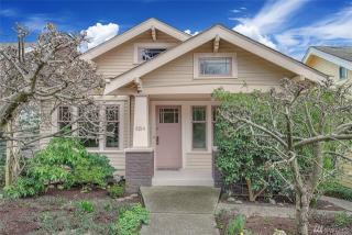 6214 20th Ave, Seattle WA  98115-6908 exterior