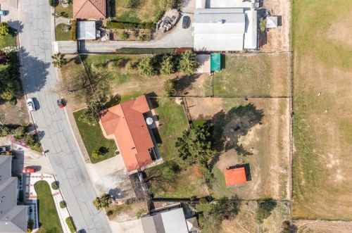 105 Daffodil Dr, Hollister CA  95023-3103 exterior