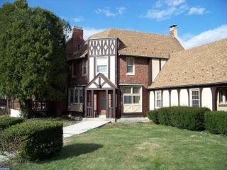 2601 Hollywood Ct, Reading PA  19606-2126 exterior