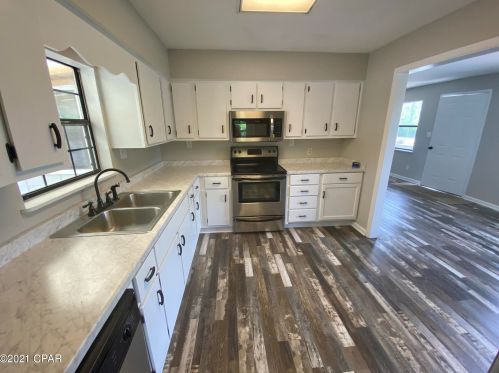 2078 Church St, Marianna FL  32448-2587 exterior