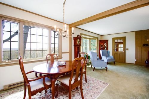 58 Notch Rd, Manchester CT  06043-7421 exterior