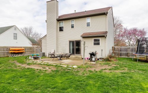 5336 Merrybell Ln, Darbydale OH  43123-9019 exterior