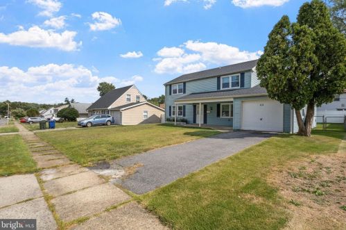 44 Middleton Ln, Willingboro NJ  08046-3148 exterior