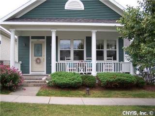 147 Greencastle St, Split Rock, NY 13031-8677