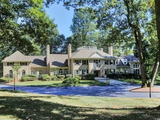 11 Cobblefield Rd, Mendham, NJ 07945-3406